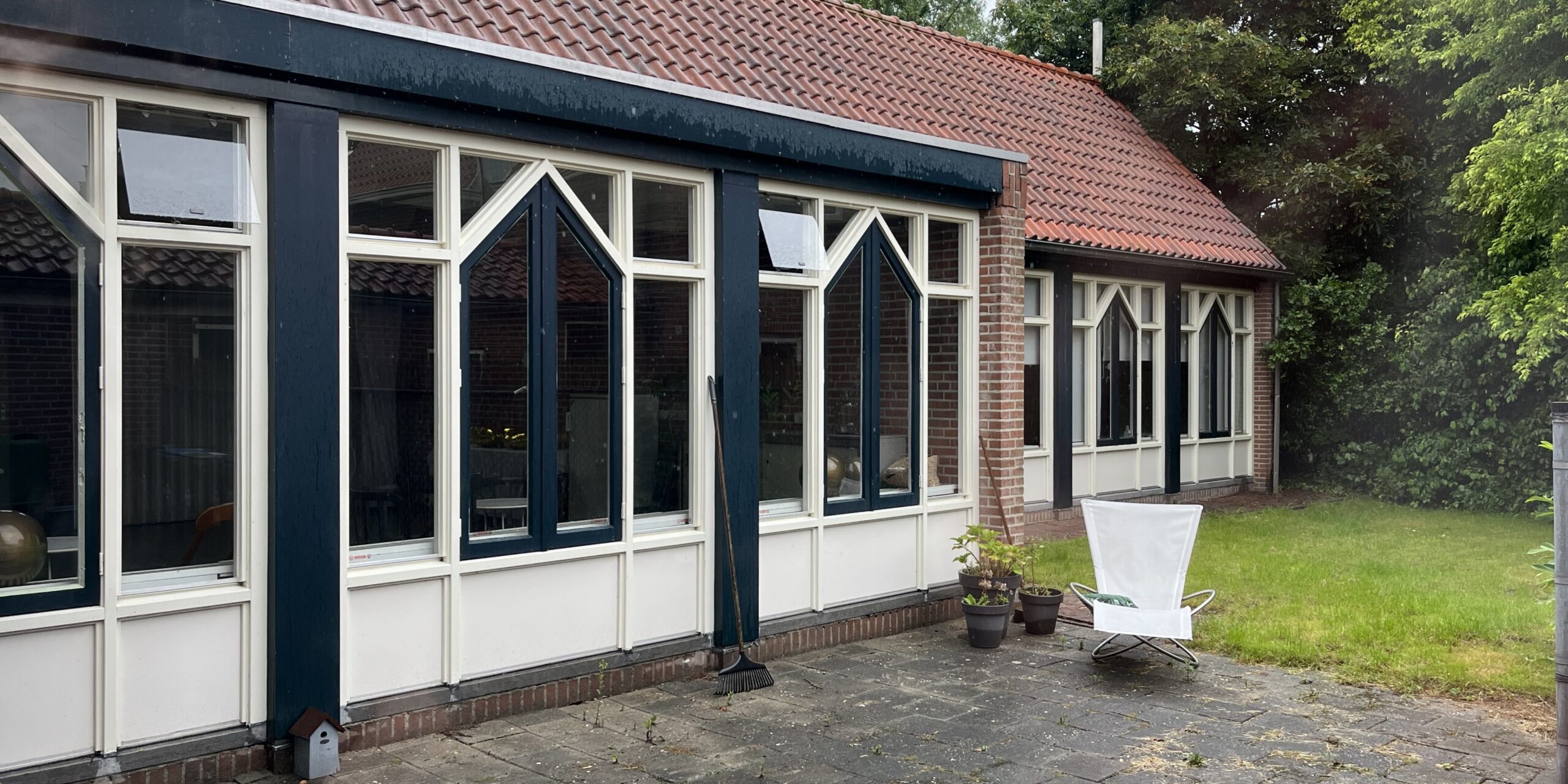 Schoolpleinwoning